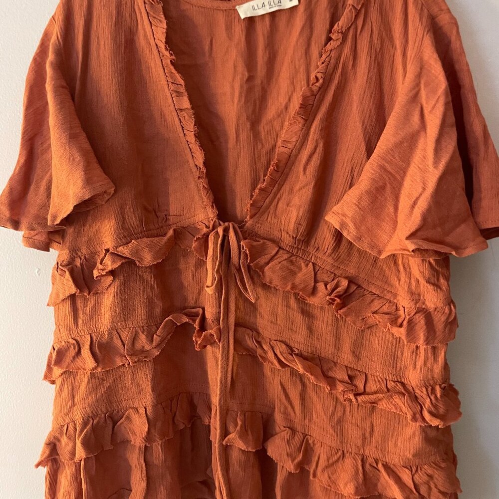 Rust Orange Short Sleeve Ruffled V-neck Top| ILLA ILLA